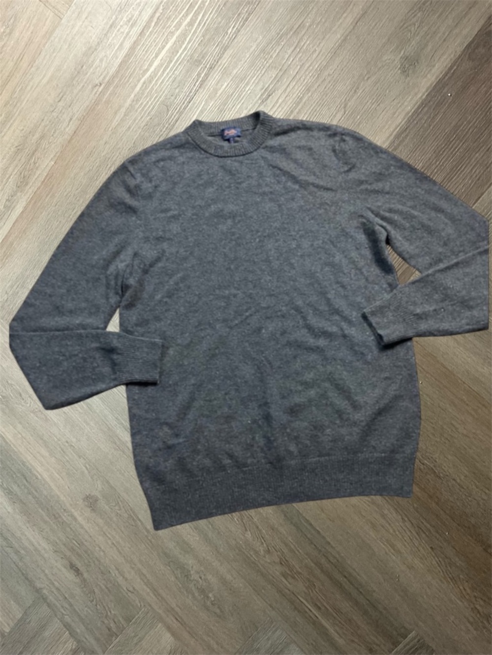 Good Man Brand 100% Recycled Cashmere Crewneck Sweater Mens Large Charcoal Grey